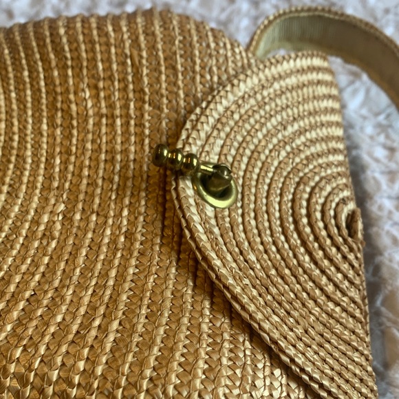 Vintage Brass Handle Mini Straw Bag - Picture 9 of 16